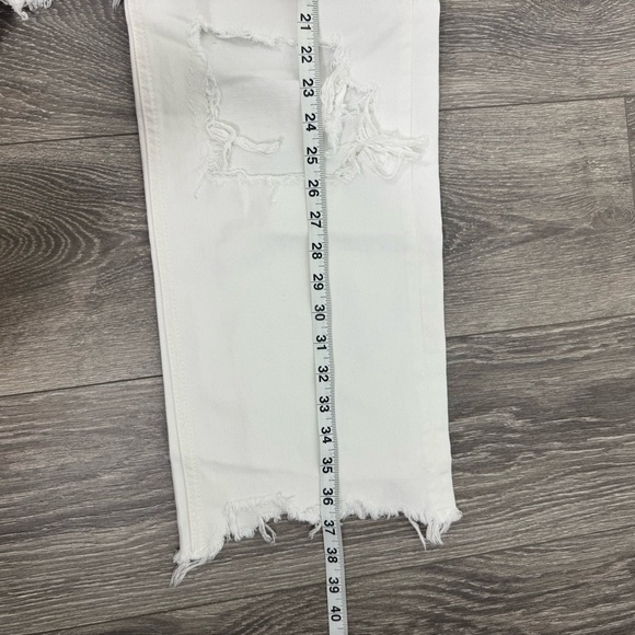 We The Free People White Denim Distressed Raw Edge Open Knee Button Fly Jeans 30 - Picture 15 of 16